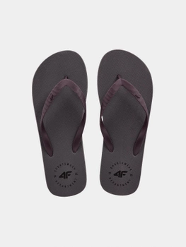 Pohodlné pánske žabky s ľahkou podrážkou 4F