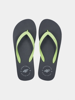 Pohodlné pánske žabky s ľahkou podrážkou 4F